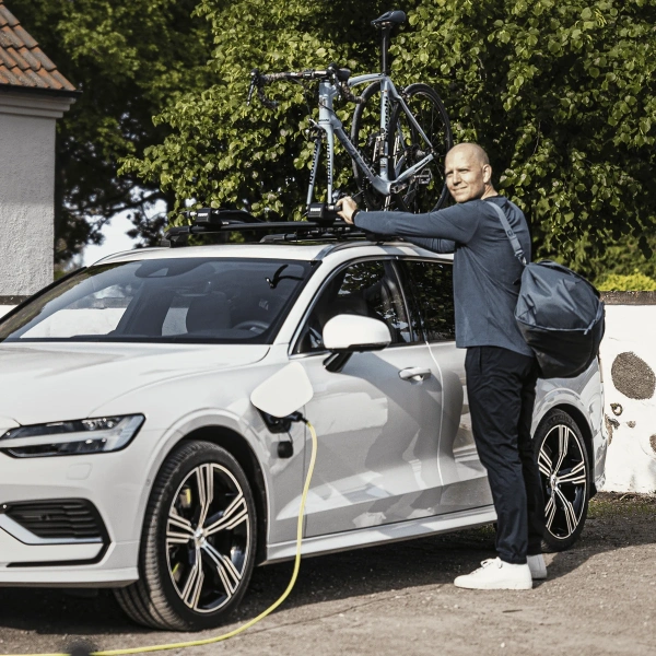 Велобагажники на крышу Вертикальное велосипедное крепление Thule FastRide 564 THULE Вертикальное велосипедное крепление Thule FastRide 564 THULE
