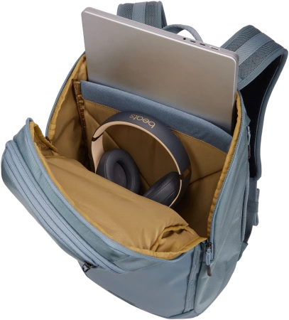 Thule Chasm 26L Pond