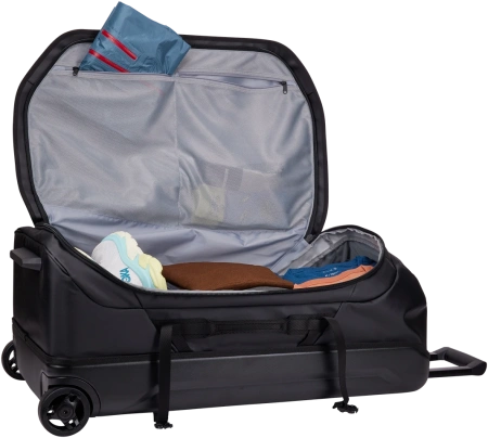 Thule Chasm wheeled suitcase Black