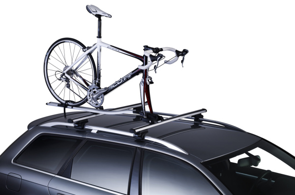 Велобагажники на крышу Вертикальное велосипедное крепление Thule OutRide 561 THULE Вертикальное велосипедное крепление Thule OutRide 561 THULE