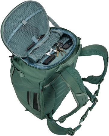 Туристический рюкзак Thule Landmark Travel Pack 40L - Hazy Green Туристический рюкзак Thule Landmark Travel Pack 40L - Hazy Green