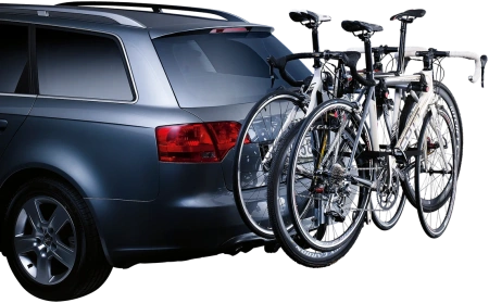 Крепление на фаркоп Thule HangOn для 3-х велосипедов 972