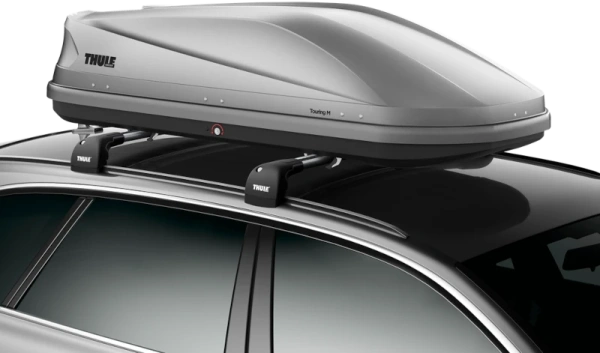 Боксы на крышу Бокс Thule Touring M (200), 175x82x45 см, титановый, dual side, aeroskin, 400 л THULE Бокс Thule Touring M (200), 175x82x45 см, титановый, dual side, aeroskin, 400 л THULE